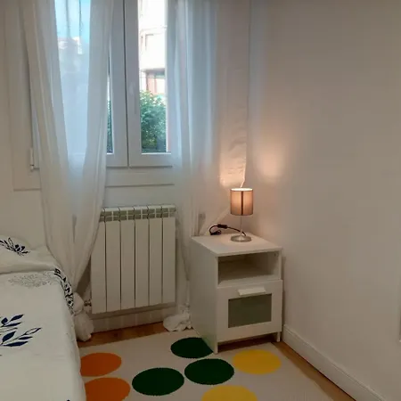 Apartment Centrico Familiar Rh 70 *