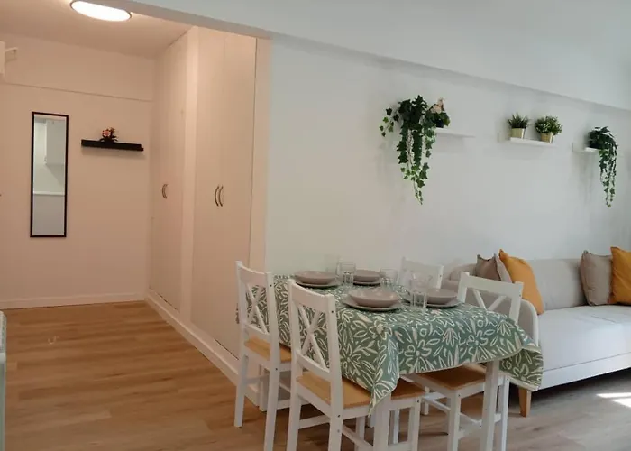 Centrico Familiar Rh 70 公寓 *